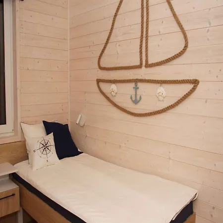 Beautiful Home, 2 Bedrooms, Dom wakacyjny Mielenko