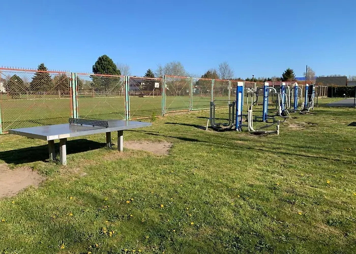 Beautiful Home, 2 Bedrooms, Tatil Evi Mielenko